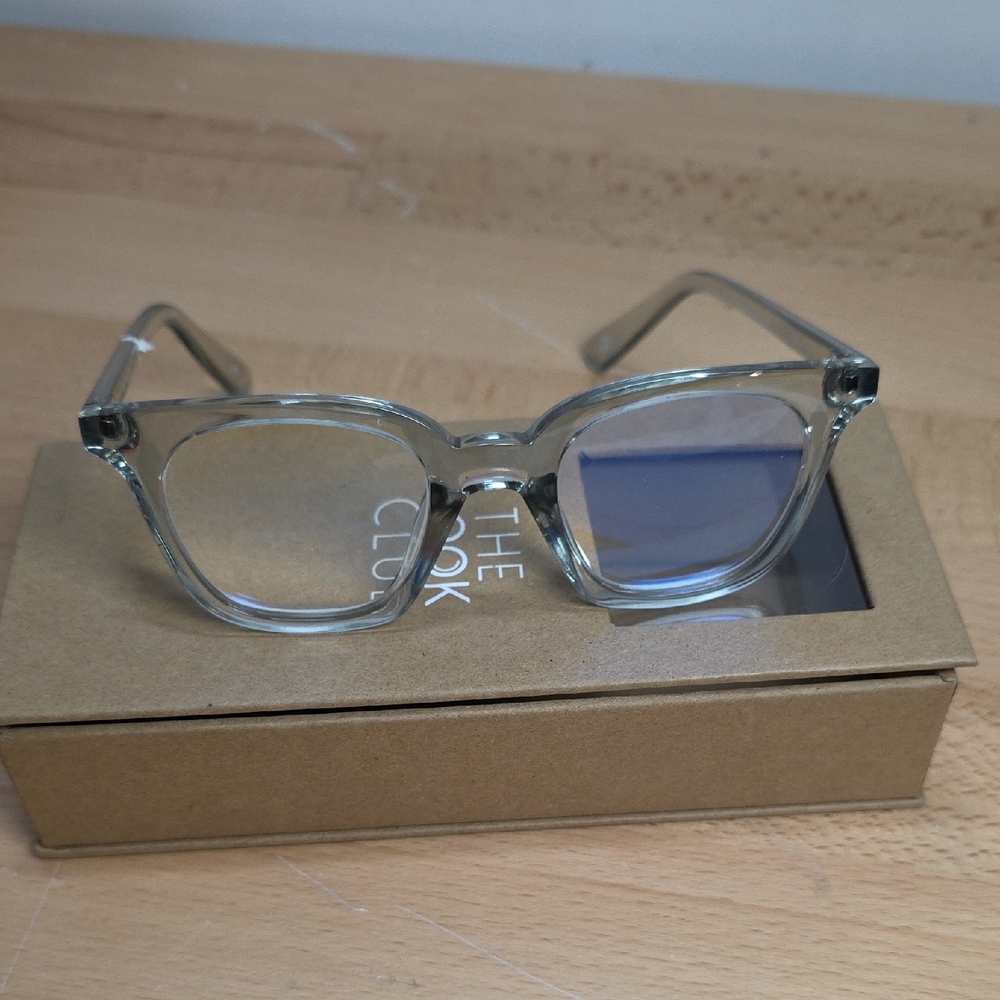 Clear Glasses The Book Club +2.5
